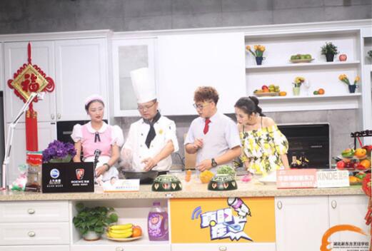 养子家庭的隐痛与渴望