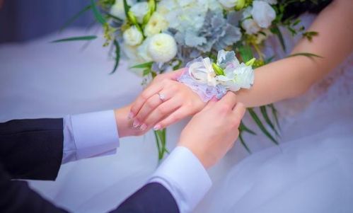 夫妻宫为印星的女命，她的婚姻运势会怎样？夫妻宫坐印星意味着什么？