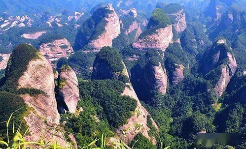 崀山：丹霞地貌， 美不胜收