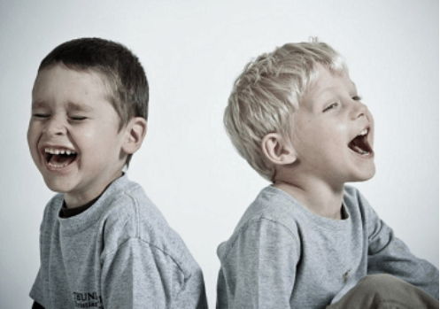 7. 午马：奔腾不息与成功在即的预示