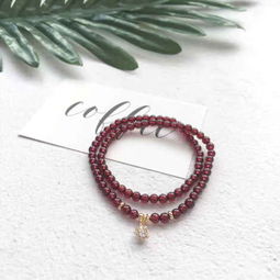 女人佩戴石榴石首饰有哪些健康和美丽益处？