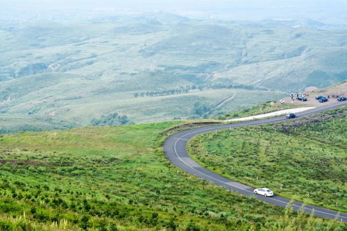 草原天路的隐藏美景