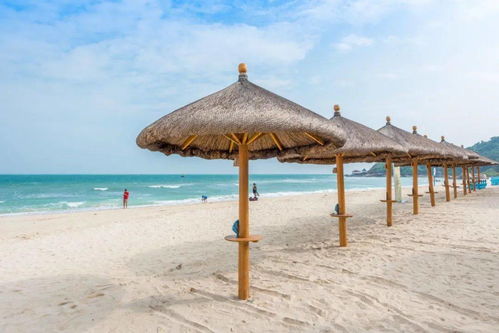 一、 八月的三亚到底是个什么鬼天气？