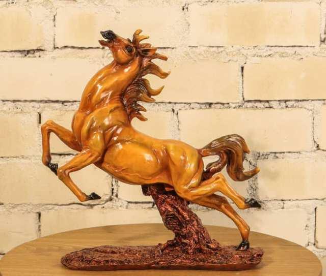 4．勤劳象征——牛形摆件