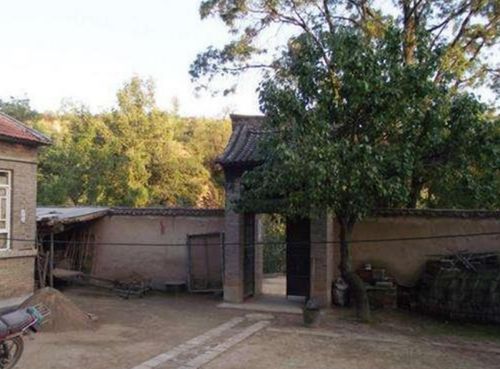 三、 风水学视角下的气场调控与人居福祉