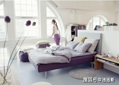 床头柜风格与色彩搭配