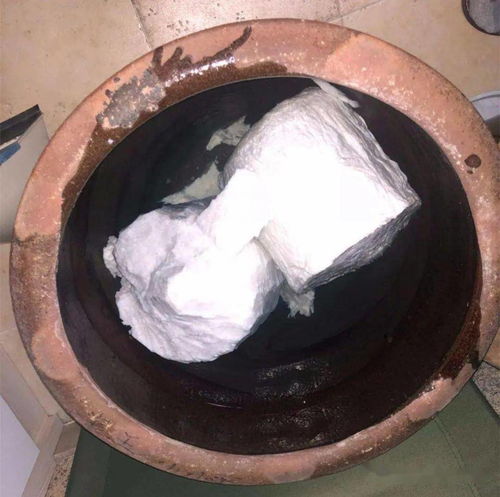 一、 石棉：自然矿物的实用与隐忧