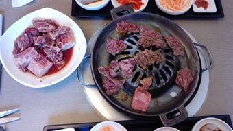 火焰鸡爪与血拼烤肉：夜宵也要疯狂