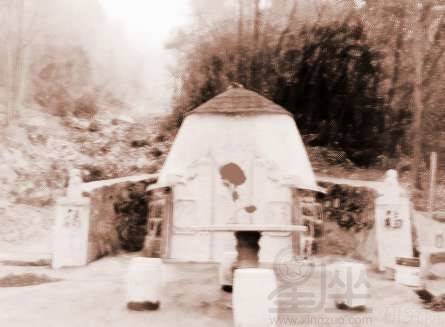 祖坟风水的魔幻现实