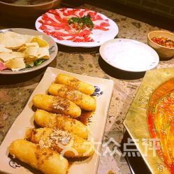 芜湖凤凰美食街：江鲜爱好者的狂欢圣地