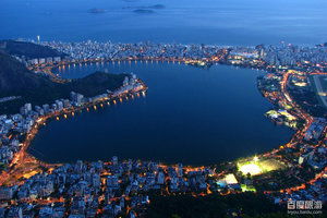 1. 里约热内卢：混乱与美的极致融合