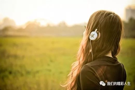 一、 大自然之声：一种宇宙和谐的体现