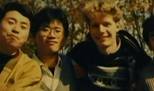 奸细的生肖年是什么，这个生肖年对应的生肖是什么？