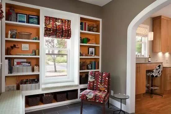 如何将八字形飘窗柜改造成法式风格的长尾飘窗柜效果图？