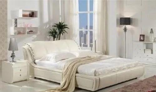 1. 床位宜靠墙而非悬空