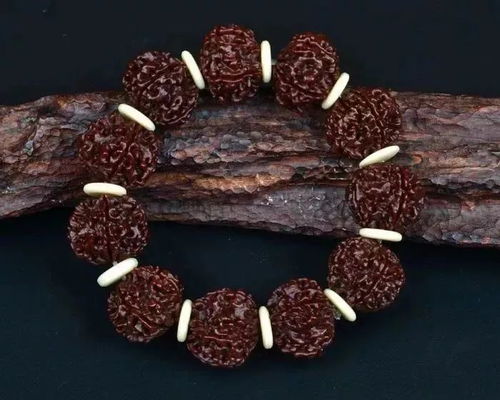 属兔人戴哪种手串能招财运？属兔男士佩戴何款手串最旺运势？