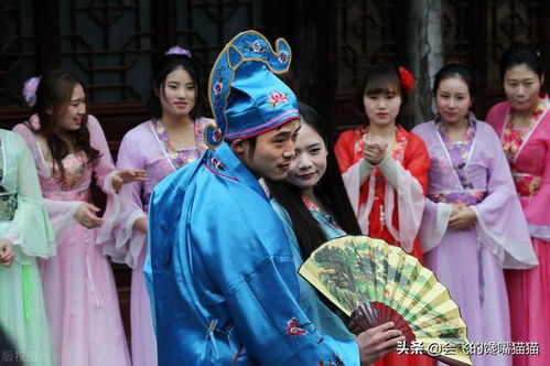 八字中三个食神命理，食神藏财格局，这样的命运会如何？