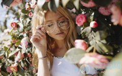 小清新风格：水元素美学与心理投射的符号表征