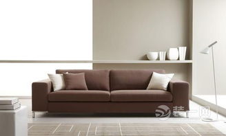 二、  空间方位与布局结构：藏风聚气与纳气位的构建