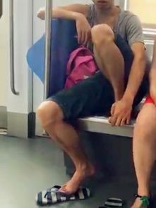 男人抖腿的民间说法是什么意思？