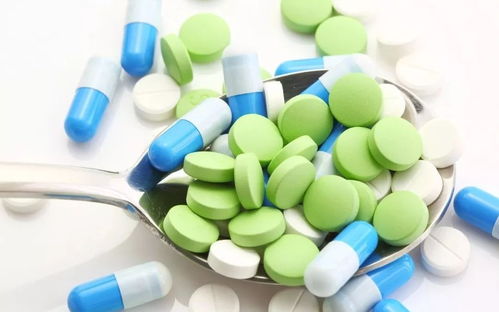 那么“福瑞药阁”这个名字有什么问题呢？