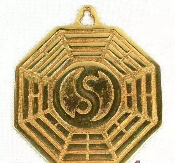 家里摆放八卦镜对风水有影响吗？