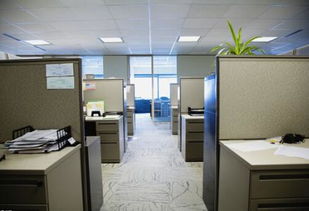 2. 避免不利方位：西北方与西方