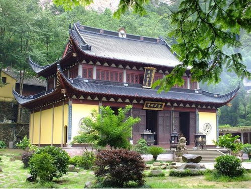 2、 无名寺·迷雾谷