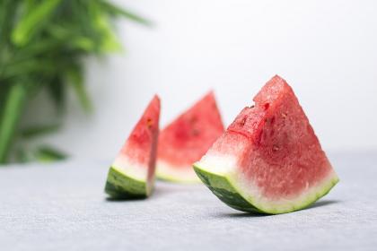 梦见西瓜烂了却没吃，这预示着什么征兆？