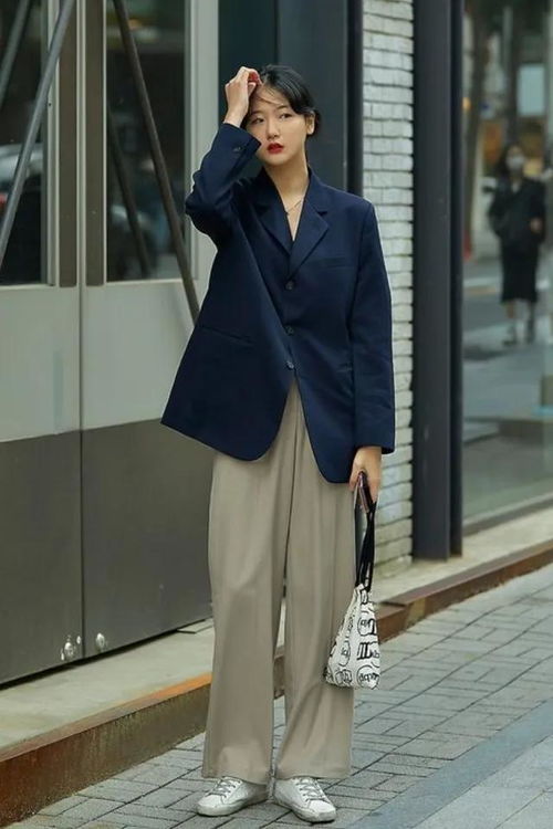 11月30日五行穿衣，如何搭配入冬漂亮衣服？