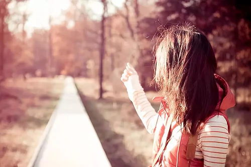 1. 桃花泛滥管不住下半身的