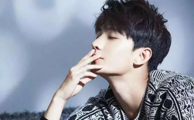 那些年我们一起追过的星和那些我们去不了的地方