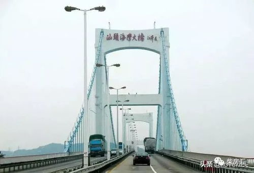 汕头海湾大桥的风水传说中，有哪些神秘元素影响了这座桥梁的布局与命运？