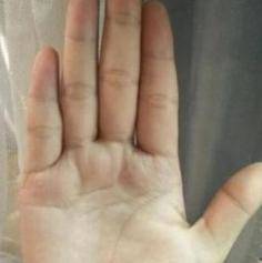女生手相中是否有男生手相特征？