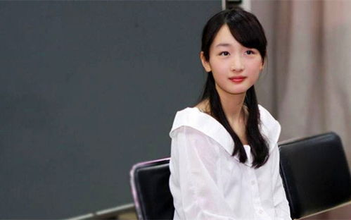 二、名字里加铮的“软绵绵”组合——甜到掉牙的例子们