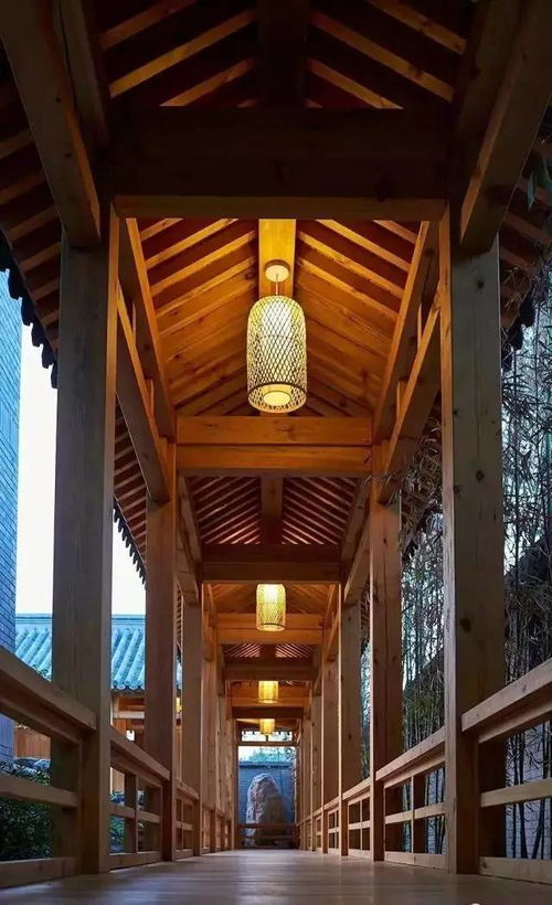 四合院风水座南朝北，新中式四合院中堂如何改造成更符合风水的布局？