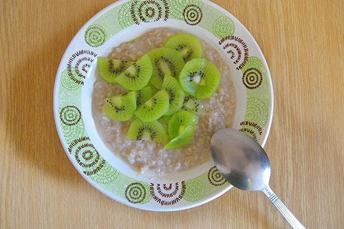 我为什么会梦见自己在喝小米粥呢？