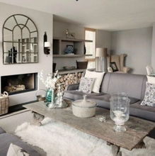 ：客厅风水布局与沙发色彩选择的深层逻辑