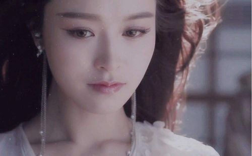 酒窝：面容中的甜蜜印记， 究竟象征着怎样的情感表达