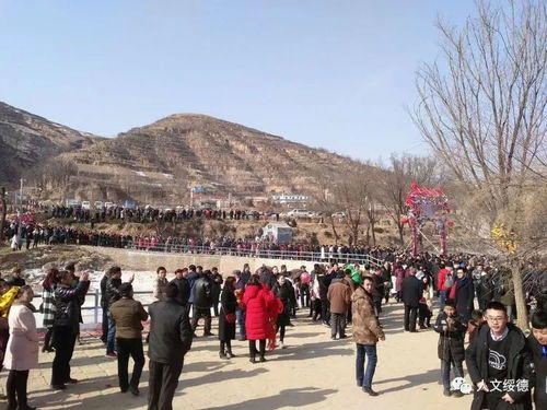 西柏坡：那张永远僵硬的笑容