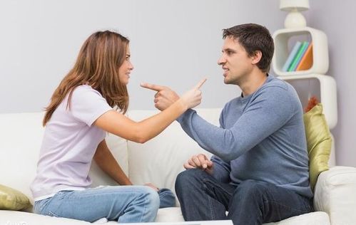 婚姻宫的吉凶如何判断，其主人的婚姻是否稳固，有没有面临离婚的风险？