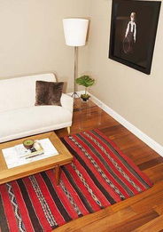 沙发前地毯之布局原则