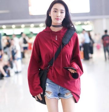 今日穿衣服需要注意什么，不宜穿什么，宜穿几件？