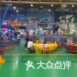 3. 欧亚卖场：买啥者阝凑合