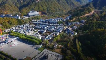 西泰山风情小镇：被低估的旅游胜地