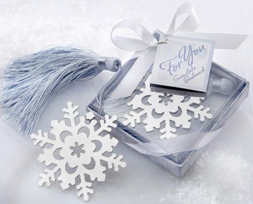 4. 手表与西装——时间与身份双重暗示