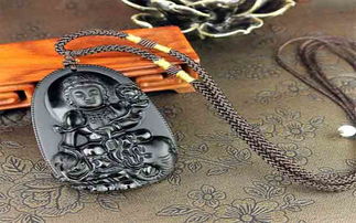 2026年属狗人戴什么吉祥首饰最旺，犯太岁时首饰有何特殊寓意？