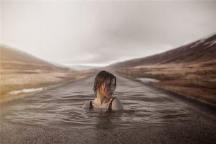 我为什么会梦到儿子掉水里，自己爬上来又梦到被救起呢？