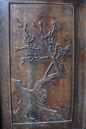 石雕梅花的文化象征及其在风水学中的地位