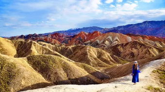 2. 甘肃·张掖七彩丹霞：上帝打翻的调色盘